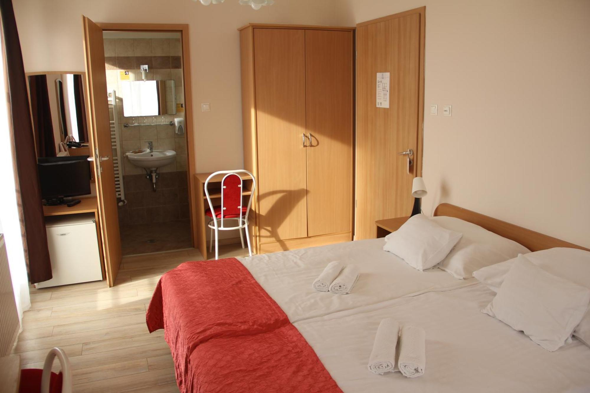 בודפשט Hotel Rose City מראה חיצוני תמונה