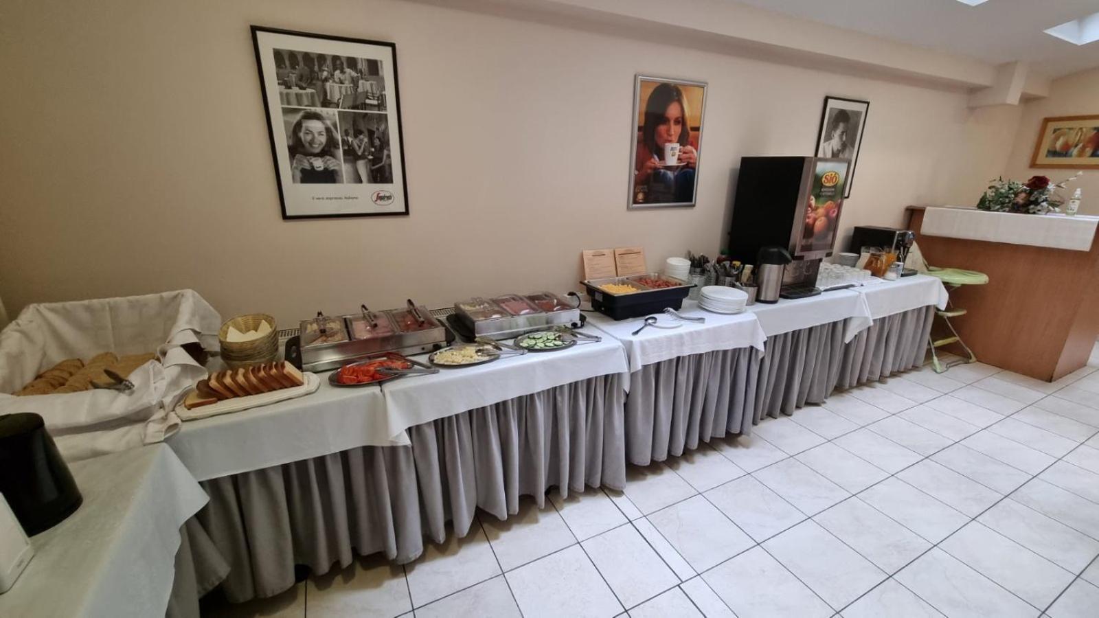 בודפשט Hotel Rose City מראה חיצוני תמונה